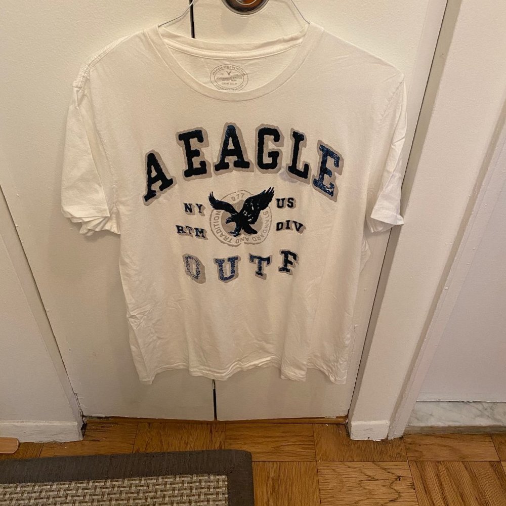 American Eagle Men's XL Short Sleeve T-Shirt